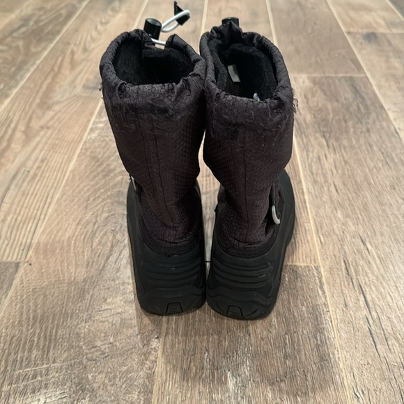 Kamik Kid’s Black Snow Boots Size 2 - Picture 4 of 6